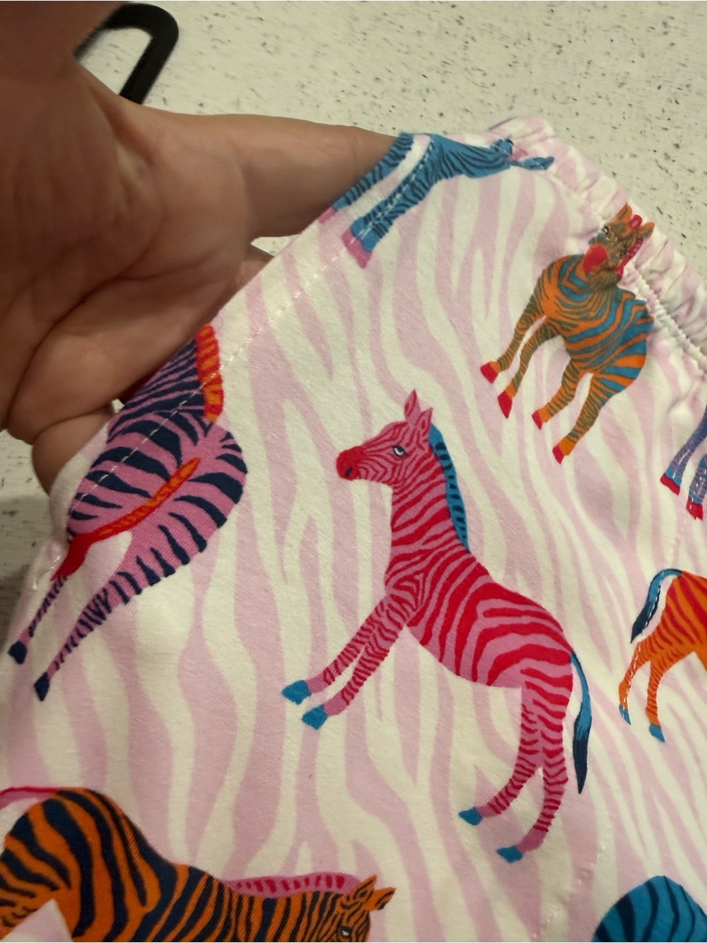 BedHead Set Pink Multi Zebra-Print Button-Front. B2 - Picture 13 of 16